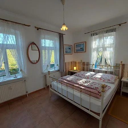 Lotsenwohnung B-9 *