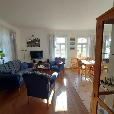 Lotsenwohnung B-9 Lejlighed *